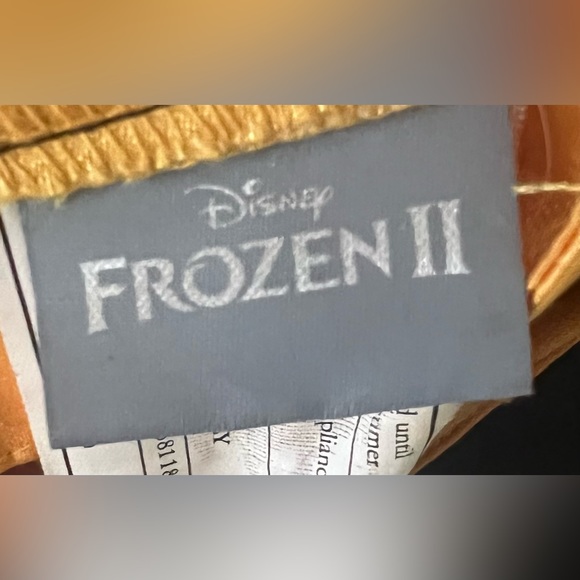 Disney Anna Princess Frozen 2 Deluxe Girls Disguise Halloween Costume Purple M - Picture 7 of 7